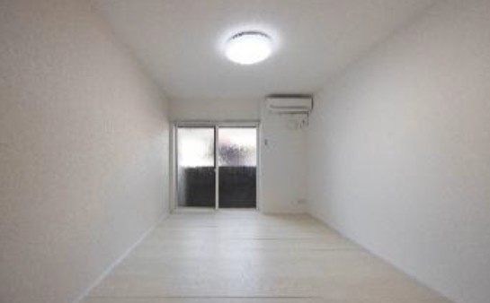 川崎市多摩区中野島６丁目のアパートの居間・リビング|施工例