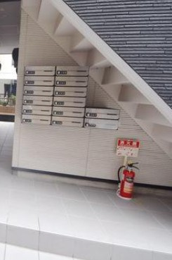 アパートメンツ東京西小岩のエントランス