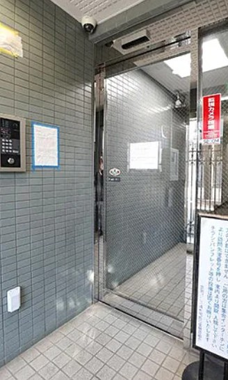 菱和パレス浦和常盤公園のエントランス