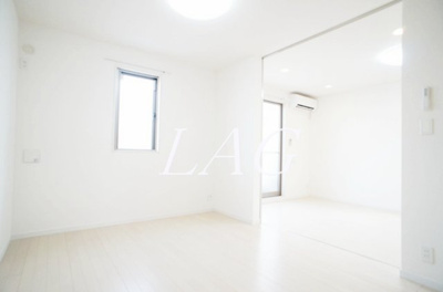 【居間・リビング】 | リブリ・アイリス  | 洋室のお部屋です。