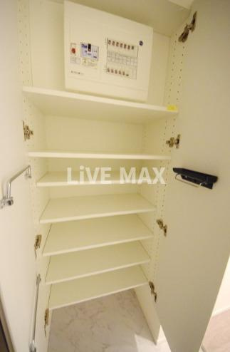【玄関】エスタート入谷II