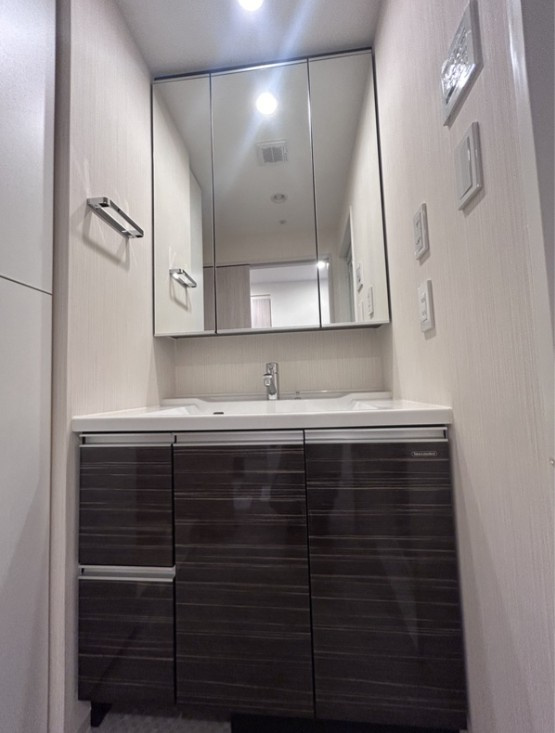 練馬区中村南２丁目の賃貸マンションの洗面所