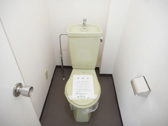 グリーンパレス柏野のトイレ