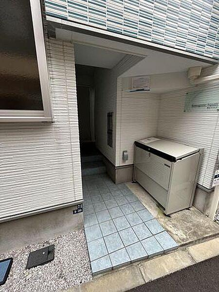 駒込スクエアのエントランス