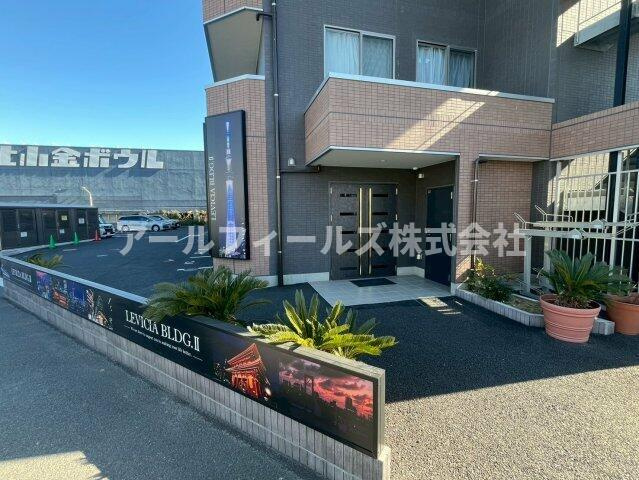 ＬＥＶＩＣＩＡ　ＢＬＤＧ．Ⅱ（レヴィシアビルディングツー）のエントランス