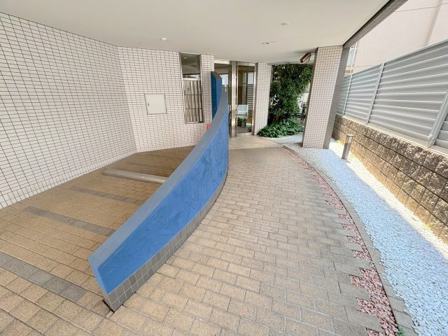 タウンコート晴光のエントランス