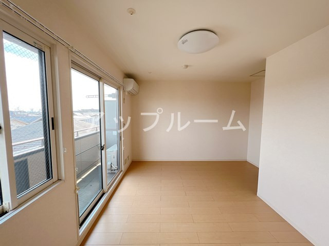 ＰＲＩＳＭＩＣの居間・リビング