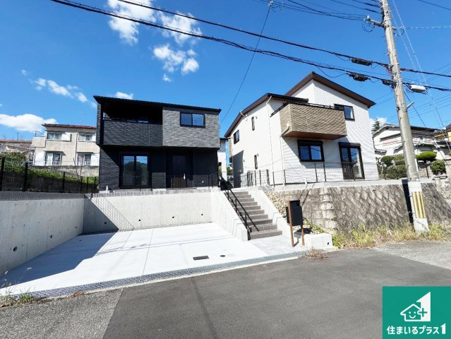 西宮市北六甲台　新築一戸建ての外観|お客様に長く安心して住んでいだだける事にこだわった家づくり！住んでからのアフターサービスにもしっかりと取り組んでいます！