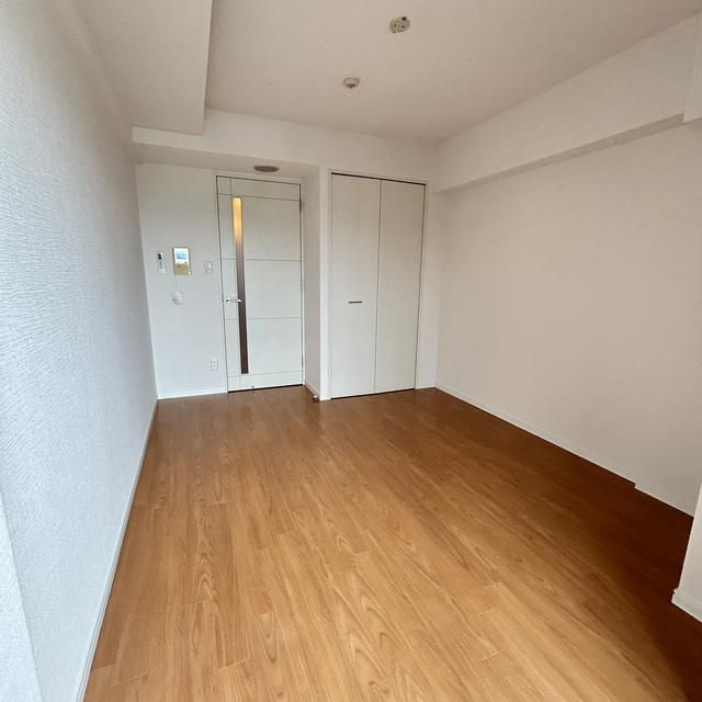 ルクレ錦糸町の洋室
