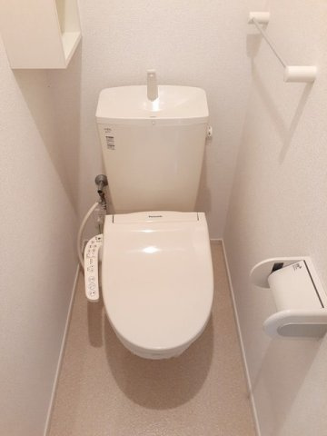 落ち着いた玄関です
