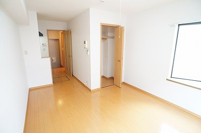 内装は落ち着いています