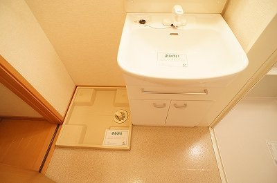 コンパクトで使いやすい洗面所