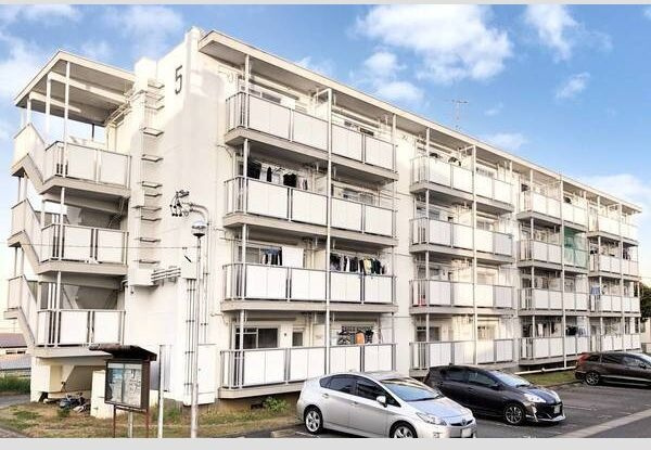 ビレッジハウス若林5号棟の外観
