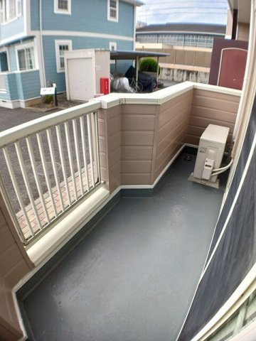 陽当たり良好なバルコニーです