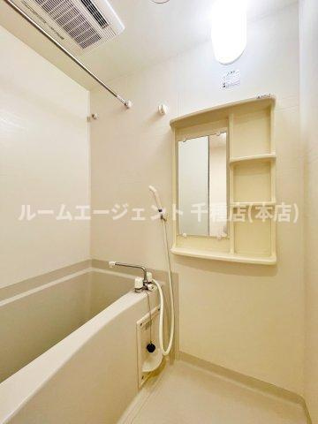 プレサンス錦プレミアムの浴室