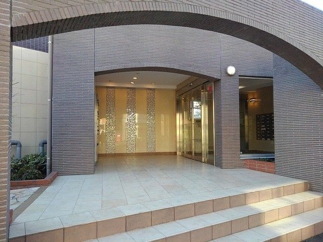 グランクレシアのエントランス