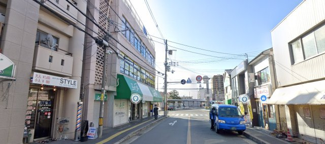マンション富士の周辺