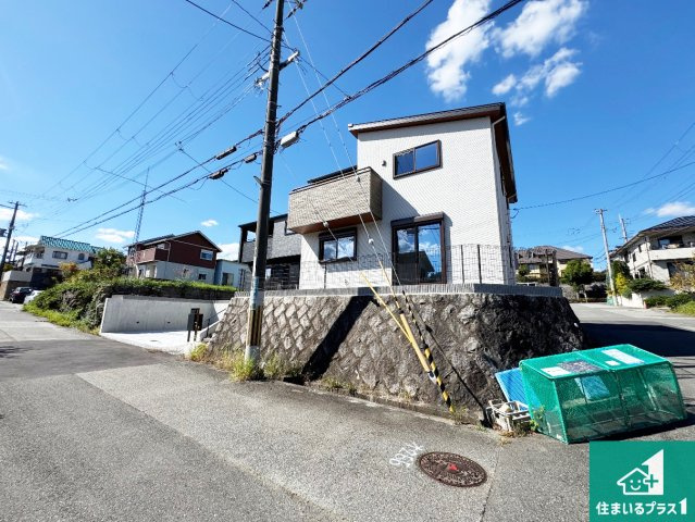 ■西宮市北六甲台　新築一戸建ての外観|安心の10年保証！外観を美しく保ち、雨水で汚れを落とします！気になることがありましたら、お気軽にお問い合わせください！
