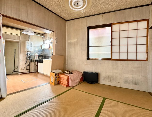 福井市日光2丁目　中古住宅♪