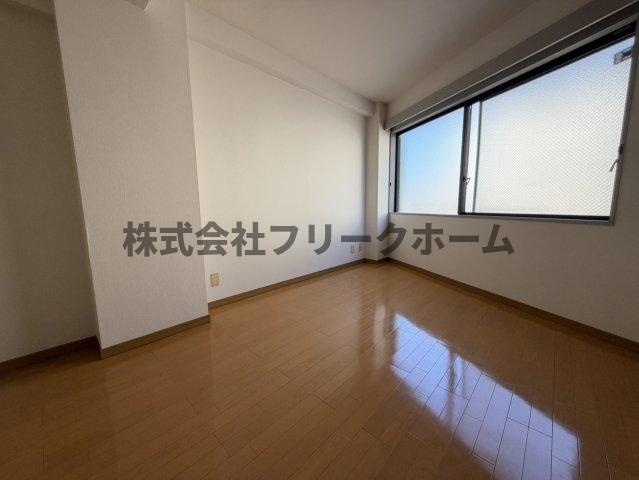 三鷹市上連雀２丁目の賃貸マンションの寝室