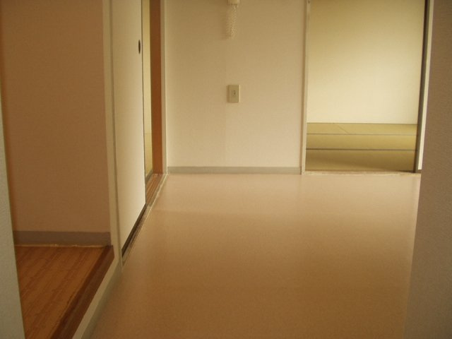 セジュールたわらの洋室