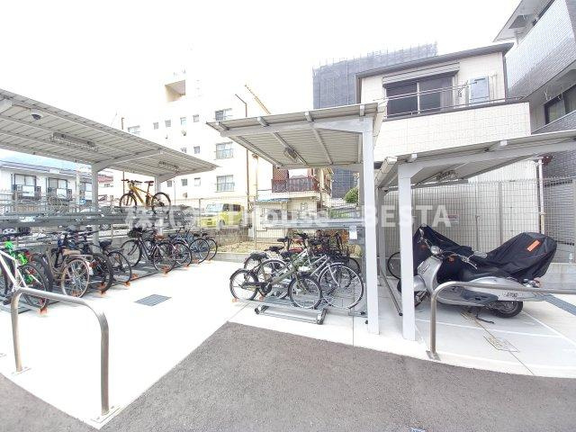 エスライズ神戸三宮山手通弐番館のロビー