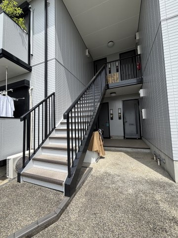 ディアス東寝屋川のロビー