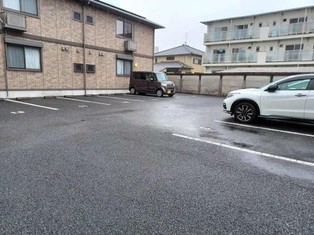 【駐車場】 | リビングタウン泉大津　Ｃ