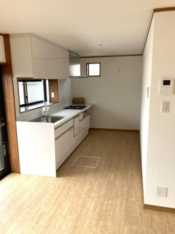 西条市丹原町池田1169-5　中古戸建のキッチン