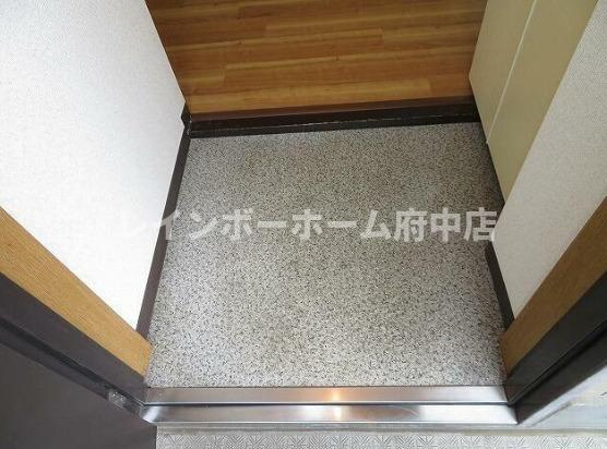 グランディオール原の玄関