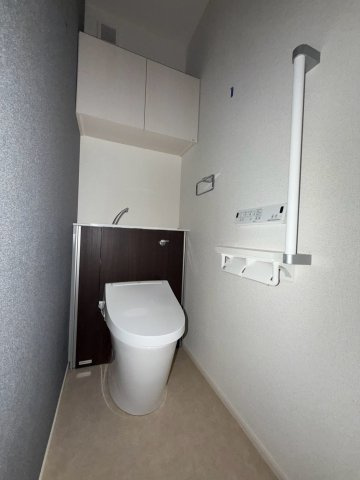 【トイレ】 | レジリエント | 同建築メーカー施工類似写真