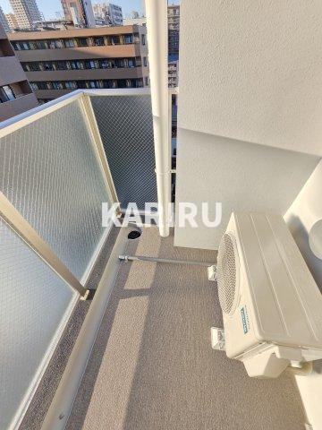 セレニテ蒲生四丁目駅前アリエのバルコニー|階数・部屋によってカラーパターン有（カームブルー・ヘリンボーン・マーブルグレー）