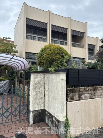 ６６７８３　岐阜市此花町中古戸建ての外観
