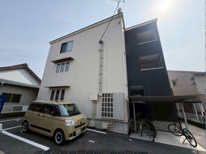 ESPERANZA羽根西の外観