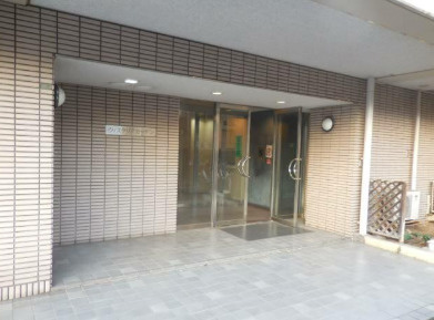 【エントランス】 | ウィスタリアガーデン