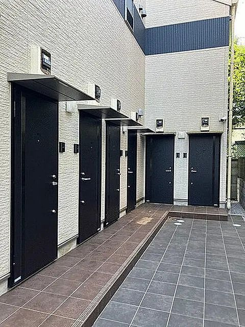 ラルーチェ平井のエントランス