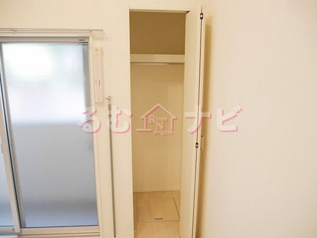 福岡市南区塩原１丁目のアパートの収納