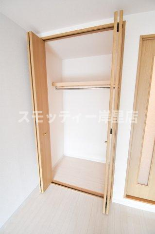 モンターニュロンドIの収納