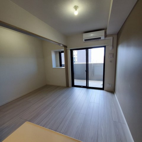 【居間・リビング】 | 新品家具付きマンション馬出5(KaGood福岡)