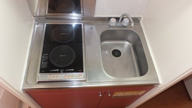レオパレス未来のキッチン|便利な２口の電気コンロ