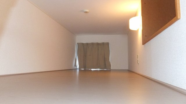 レオパレス未来の内装|広々したロフトで使い方は自由自在