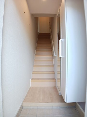ワースの玄関