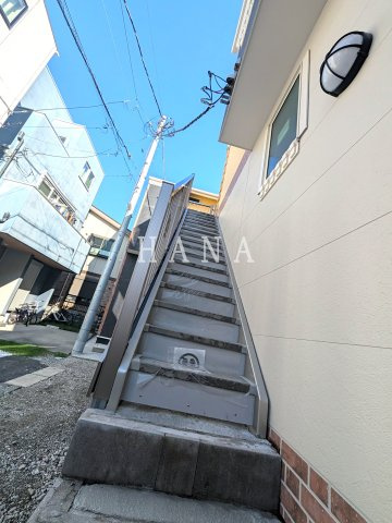 ユナイト東門前ヨークストリートのエントランス