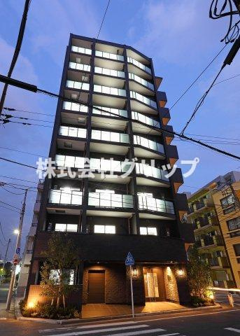 Le'a横濱反町駅前の外観