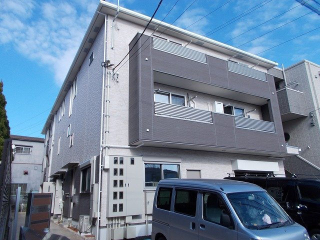 オリエンスの外観