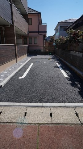 デーア・ヒルズの駐車場