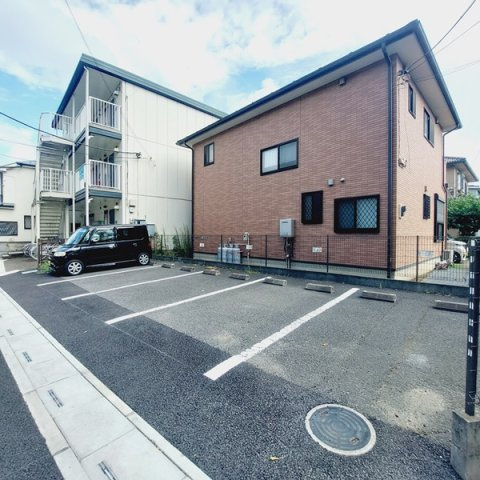 サンライトマンションの駐車場