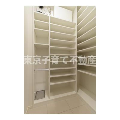 パークアクシス御茶ノ水の収納