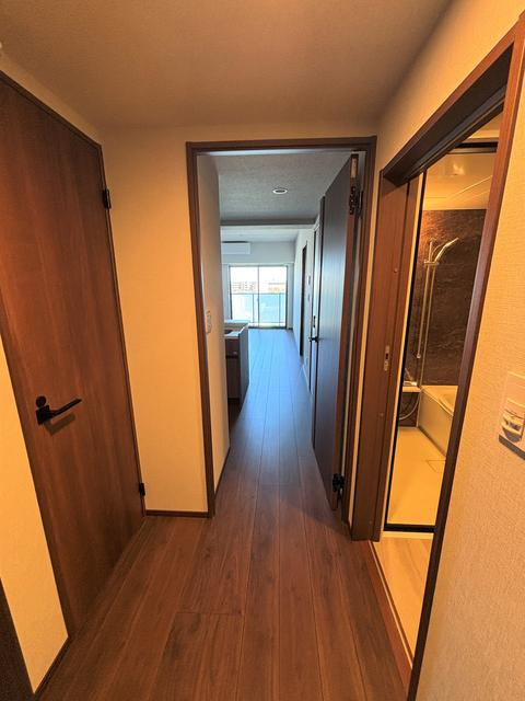 ルネフラッツ新小岩の玄関