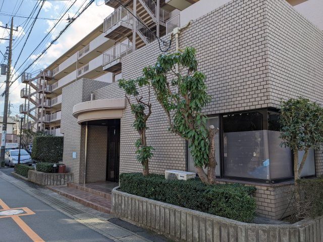 コスモ南与野の外観
